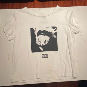 OLIVIA RODRIGO SOUR TEE SHIRT